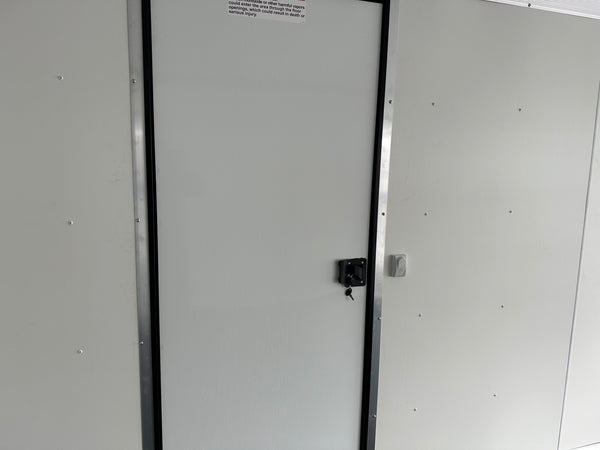 Enclosed Car Hauler Trailer 8.5’x24′ V-Nose 10K GVWR Charcoal Ramp High Country Aluminum