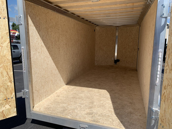Enclosed Contractor 7.5'x16'+2'V Black Barn Door DuraBull Aluminum 6'6" Interior Elite