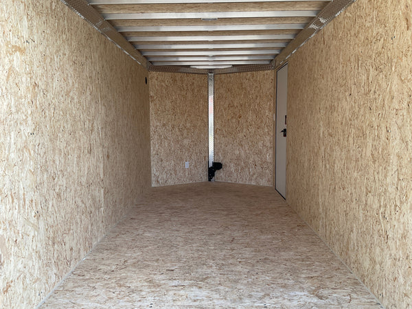 Aluminum Durabull Enclosed Contractor 7'x16'+2'V Barn Door with Ramps DuraBull Trailers