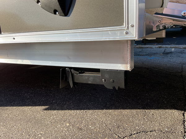 Enclosed Cargo 7.5'x18'+5'V Charcoal RAMP DuraBull Aluminum 7ft. Interior, Dexter Galvanized Axles, Aluminum Wheels, Rear Canopy, Snow Package, .080 Composite Exterior, 3 Year Warranty