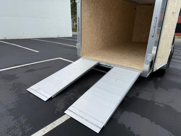 Durabull Aluminum Contractor 7'x14'+2'V BLACK Barn with Ramps