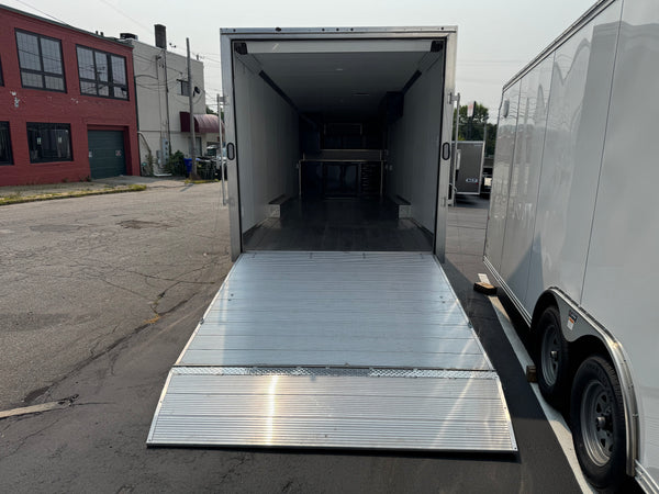 Enclosed Gooseneck Car Hauler Trailer 8.5'x40' V-Nose Silver Ramp High Country Aluminum