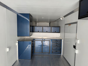 Enclosed Gooseneck Car Hauler Trailer 8.5'x40' V-Nose Silver Ramp High Country Aluminum