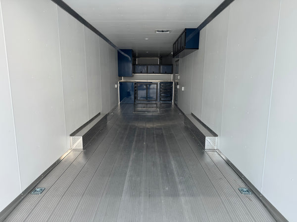 Enclosed Gooseneck Car Hauler Trailer 8.5'x40' V-Nose Silver Ramp High Country Aluminum