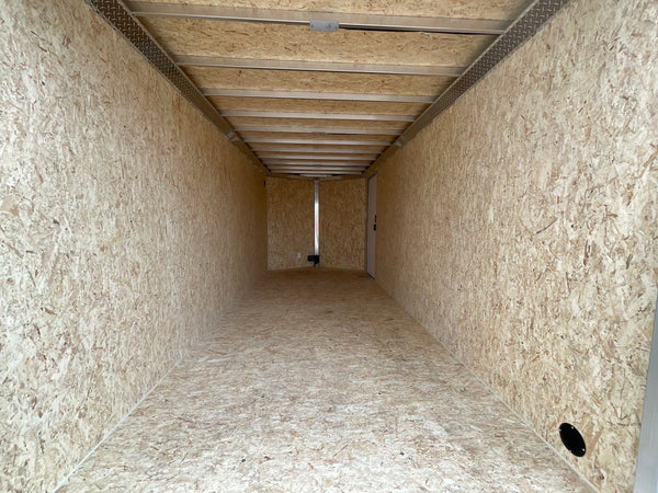 Aluminum Durabull Enclosed Contractor 7'x16'+2'V White Barn Door with Ramps DuraBull Trailers