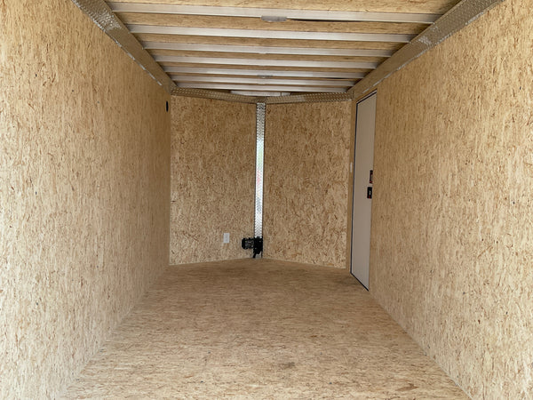 Aluminum Durabull Enclosed Contractor 7'x16'+2'V White Barn Door with Ramps DuraBull Trailers