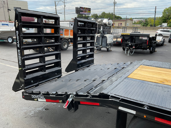 Moritz International FDPH DT 20+5 Heavy-Duty Deckover Trailer – 25,900 lb GVWR, Pintle Ring, Dual Speed Tongue Jacks, Under Body Tool Box, 2 Year Warranty
