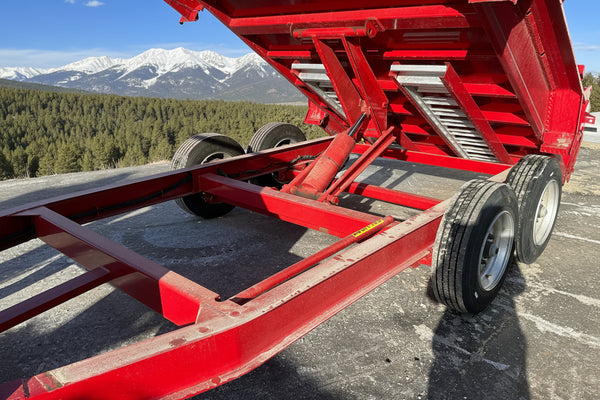 USED Gooseneck Dump Trailer 81.5"x14' Red Moritz - Scissors Hoist - Ramps - 16k GVWR Moritz International