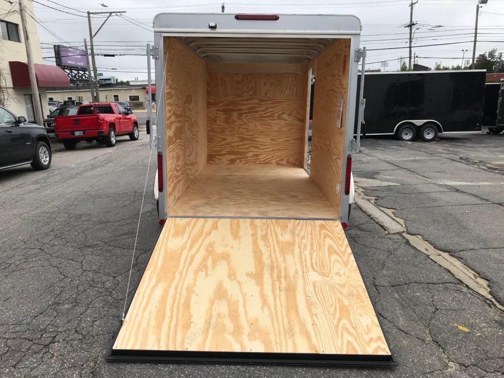 Enclosed Cargo Trailer 6’x12′ White Ramp Door 6’6″ Interior