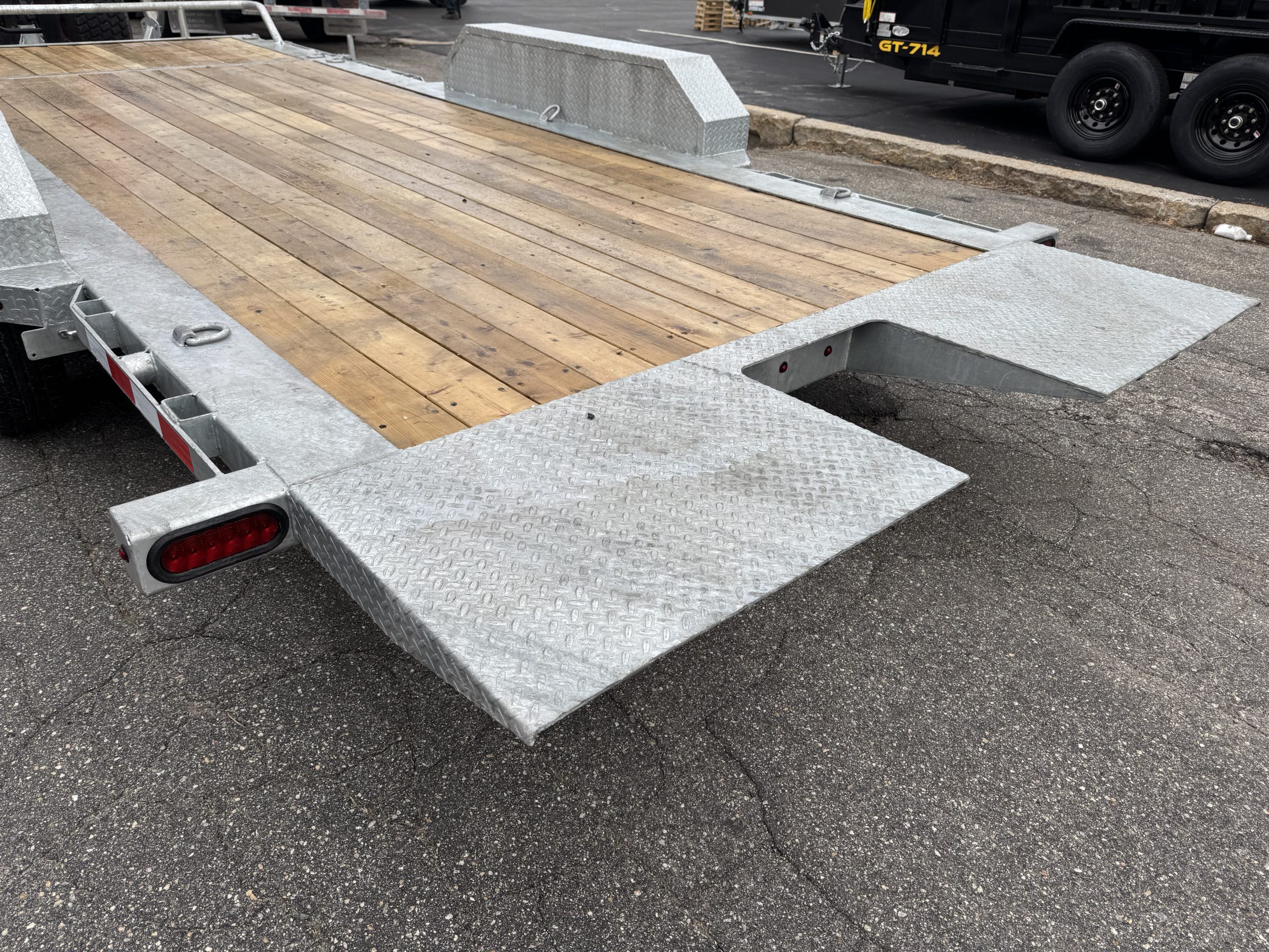 Galvanized Gravity Tilt Equipment Trailer 83"x20' 14k Gvwr Silver Mountain Torsion Axle