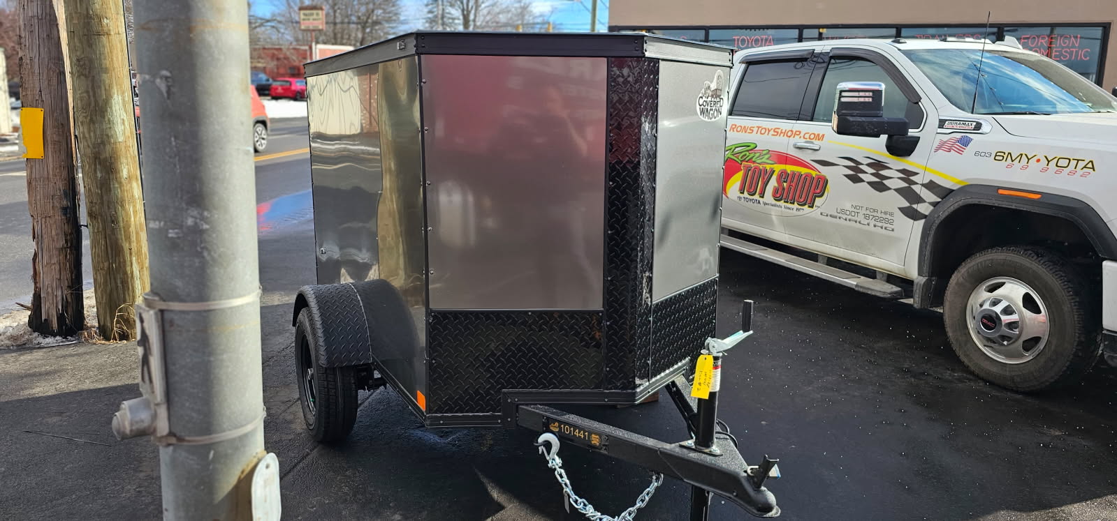 Enclosed Cargo Trailer 4x6+2'V Charcoal Black-Out Covered Wagon